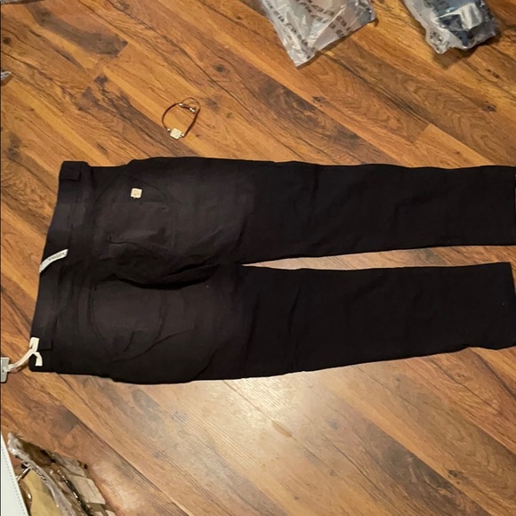 Freddy wr up - Picture 2 of 5